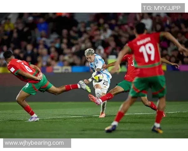 森保一：早上我会双手合十心怀感恩，有时我不换衣服保持好运